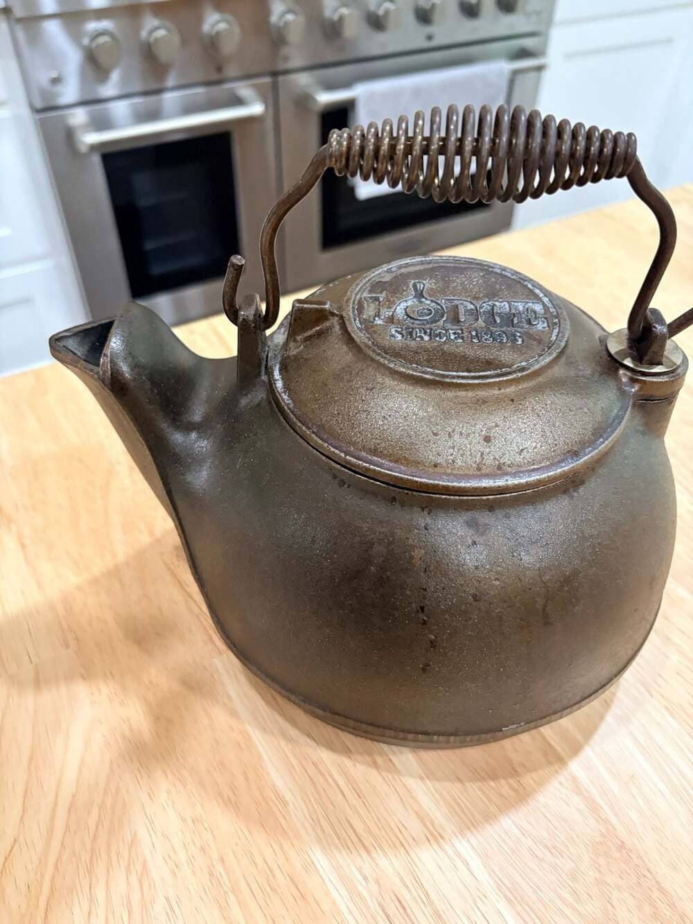lodge cast iron 2TK2 kettle tea pot since 1896